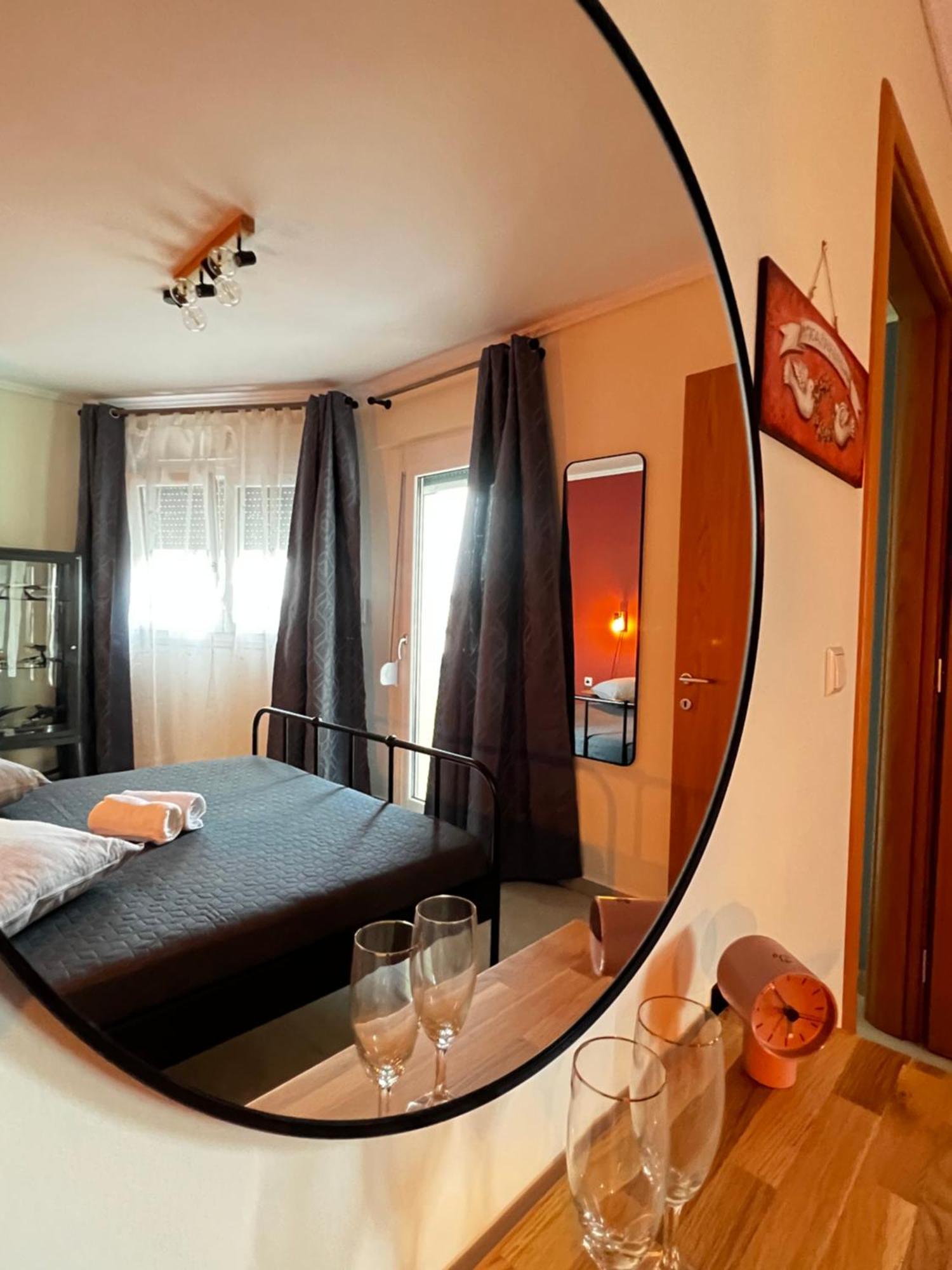 Steel & Oak Vintage Apartments Καβάλα Εξωτερικό φωτογραφία