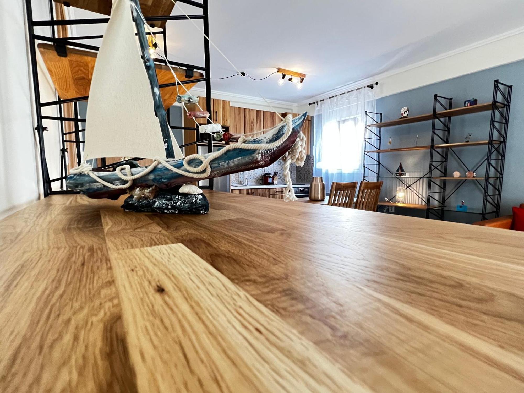 Steel & Oak Vintage Apartments Καβάλα Εξωτερικό φωτογραφία