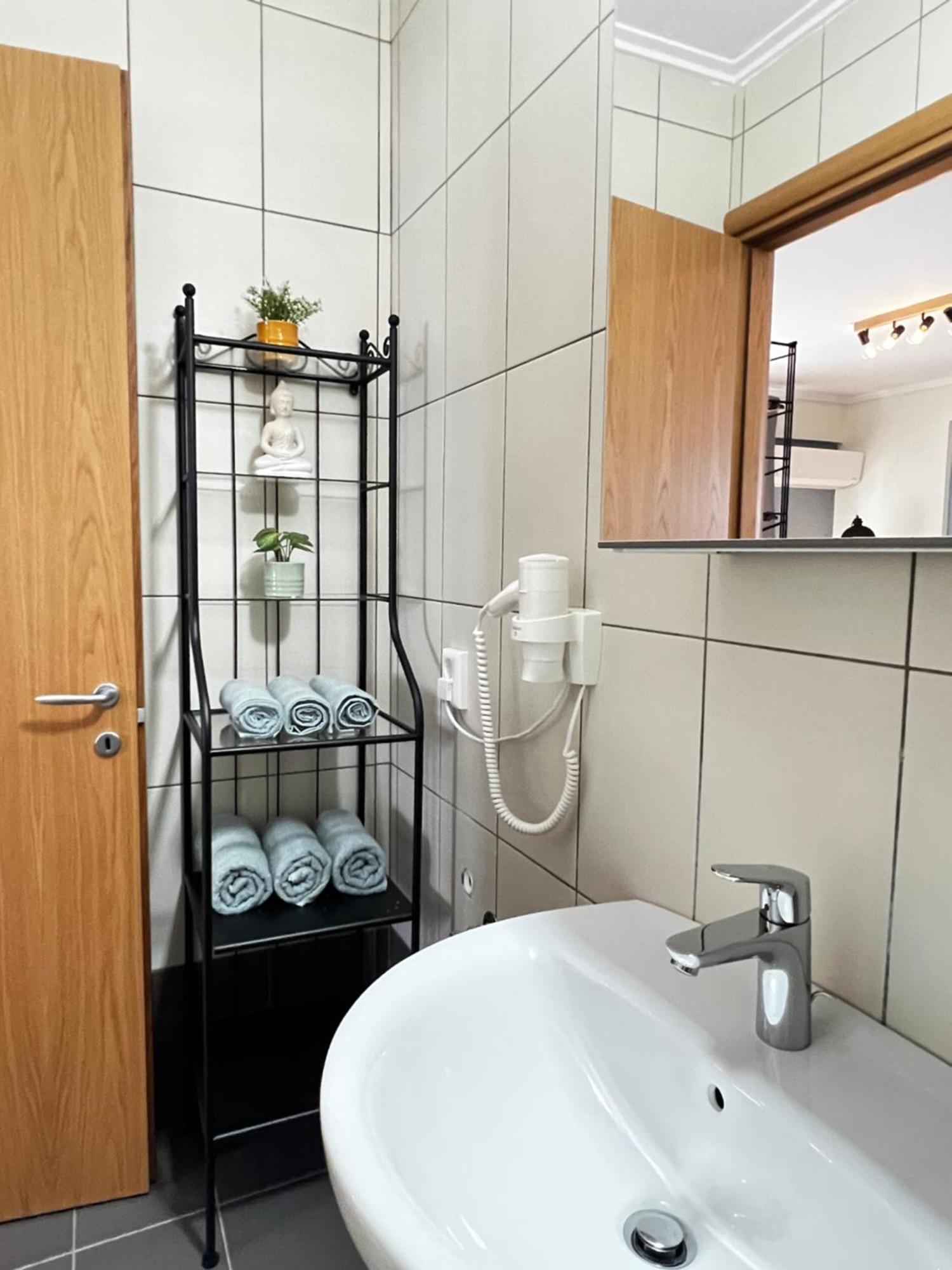 Steel & Oak Vintage Apartments Καβάλα Εξωτερικό φωτογραφία